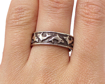925 Sterling Silver  Vintage Dark Tone Dolphin Motif Band Ring Sz 7.5  RG3396