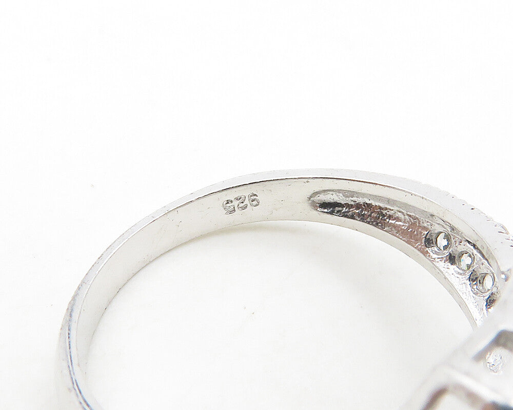 925 Sterling Silver   Sparkling Cubic Zirconia Band Ring Sz 6  RG19147