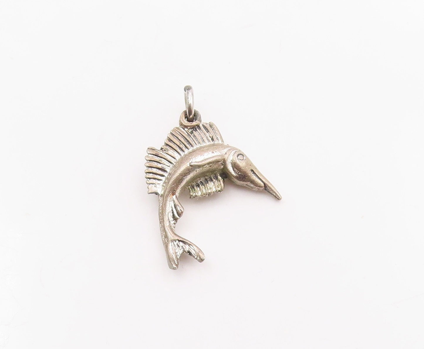 925 Sterling Silver  Vintage Sculpted Sailfish Charm Pendant  PT20905