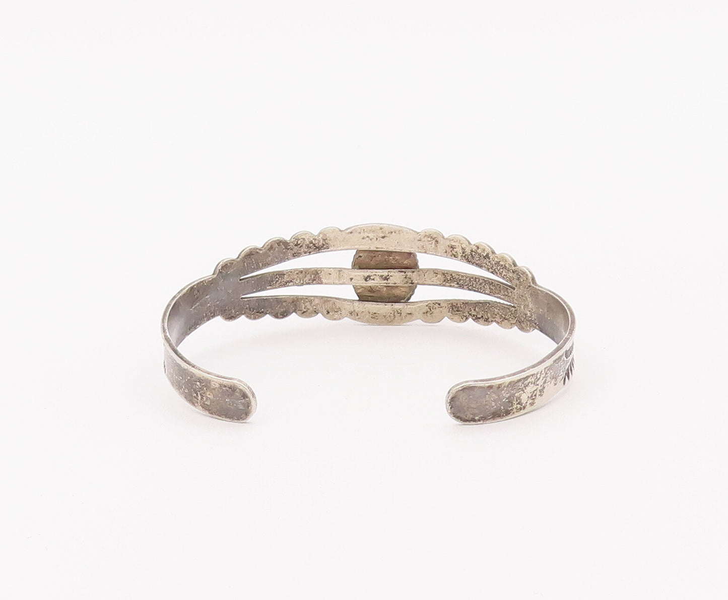 925 Sterling Silver Vintage Bracelet NAVAJO Antique Split Band Carved   BT10384