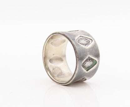 925 Sterling Silver Vintage Ring Dark Tone Diamond Cut Design  Sz 9.5  RG31748