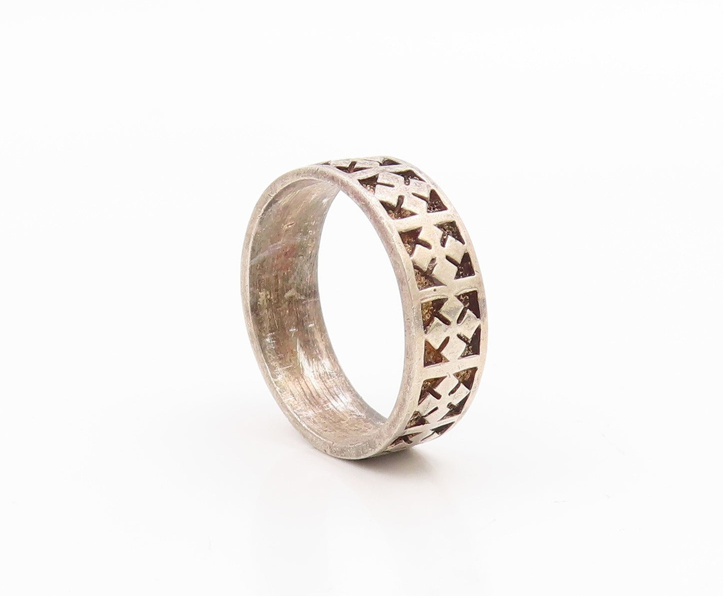 925 Sterling Silver Vintage Ring Carved Geometric Cross Pattern  Sz 8  RG36097