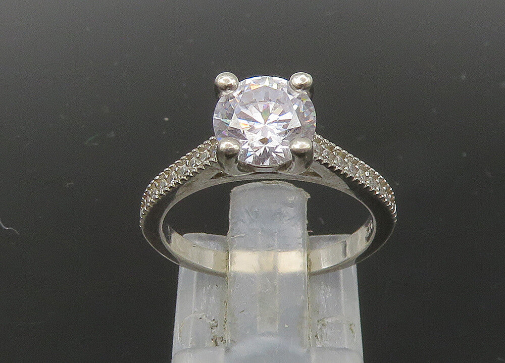 925 Sterling Silver  Vintage Shiny Cubic Zirconia Solitaire Ring Sz 6  RG22737