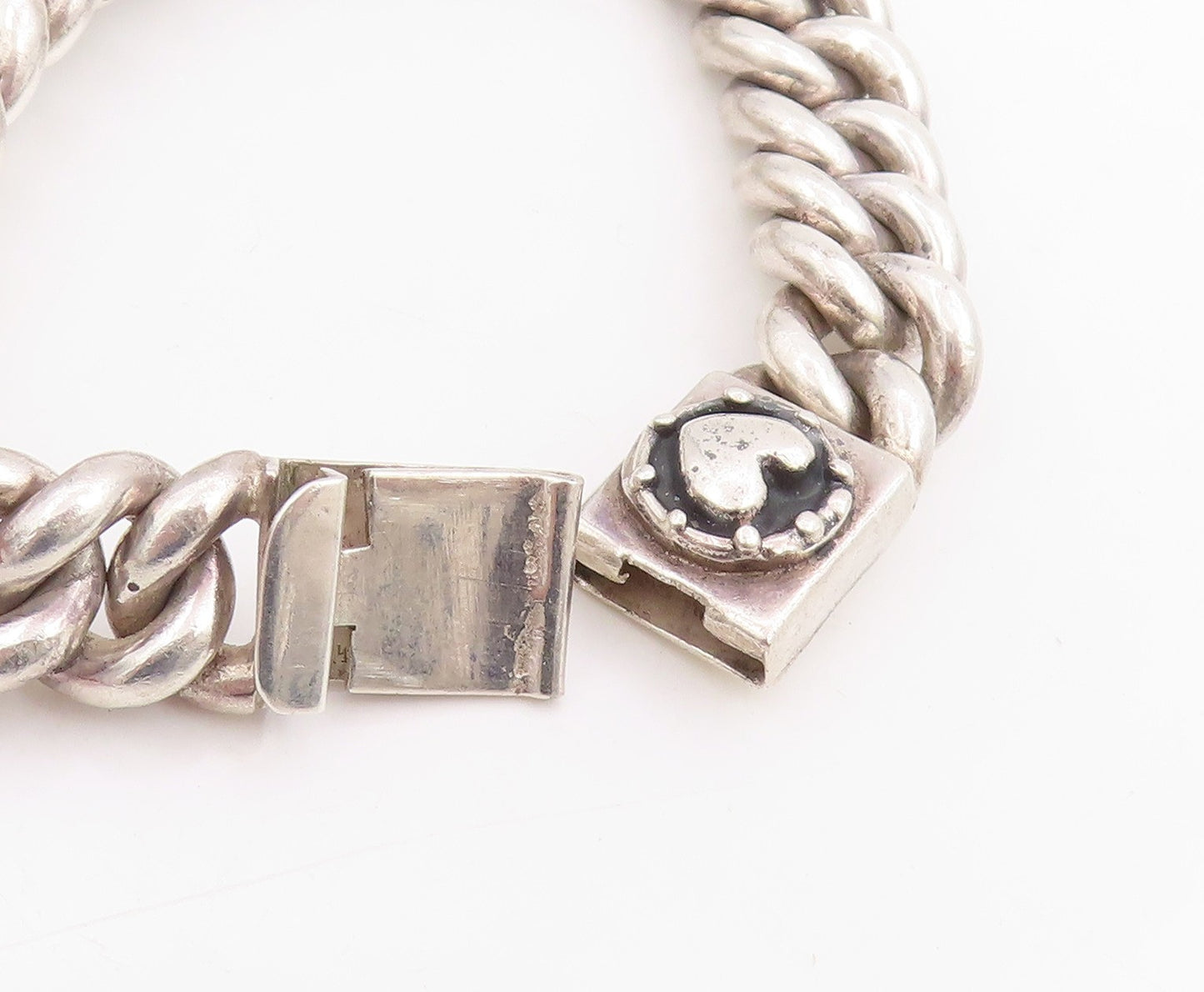 925 Sterling Silver Vintage Bracelet Chunky Love Heart Clasp Curb Chain  BT11816