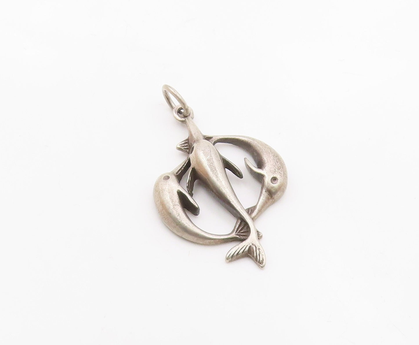 925 Sterling Silver  Vintage Coiled Longnose Fish Knot Pendant  PT20161