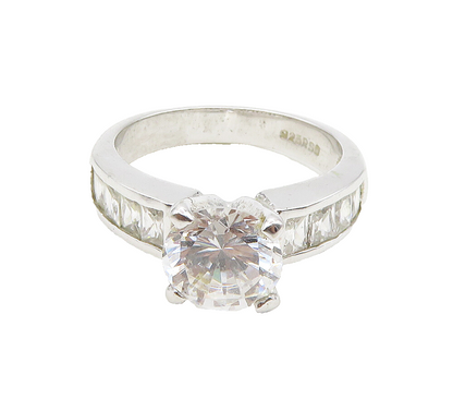 925 Sterling Silver  Shiny Cubic Zirconia Solitaire Accent Ring Sz 7  RG16351