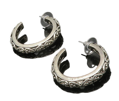 925 Sterling Silver  Vintage Shiny Love Heart Pattern JHoop Earrings  EG8265