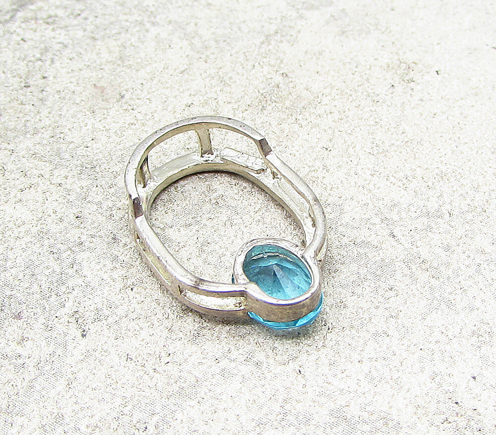 925 Sterling Silver  Oval Cut Faceted Blue Topaz Slider Pendant  PT1630