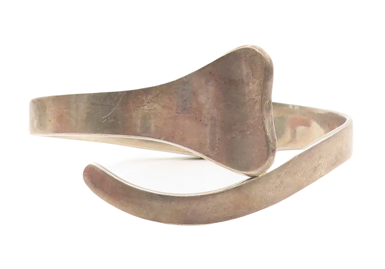 MEXICO 925 Sterling Silver  Vintage Dark Tone Bypass Bangle Bracelet  BT1453