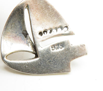 925 Sterling Silver  Vintage Shiny Petite Sail Boat Motif Pendant  PT13076