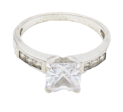 925 Sterling Silver  Cubic Zirconia Solitaire With Accents Ring Sz 7  RG17348