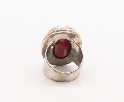 925 Sterling Silver Vintage Ring Large Oval Cut Red Gemstone  Sz 7.5  RG29524