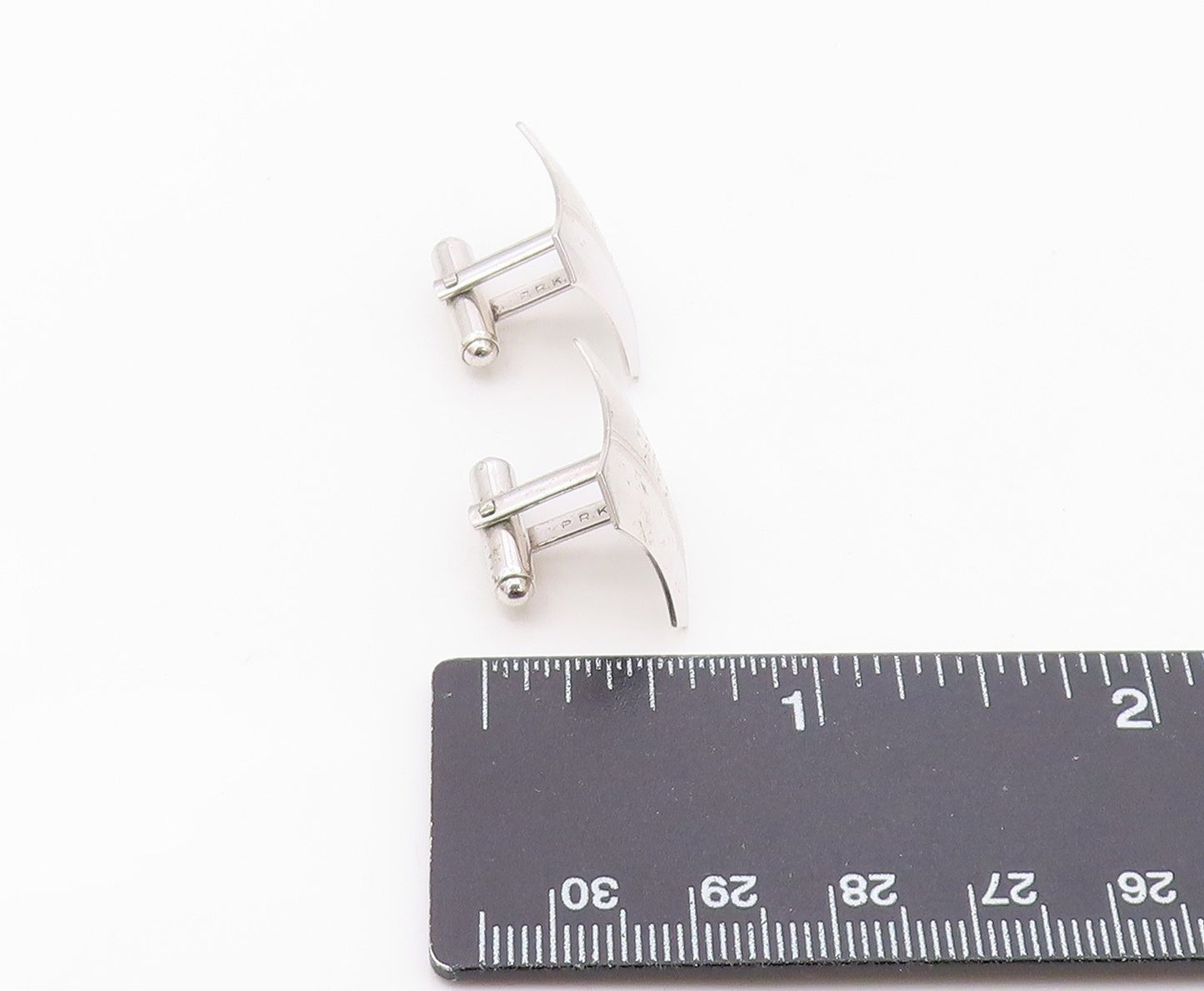 925 Sterling Silver  Vintage Shiny Polished Etched Detail Cuff Links  TR1726