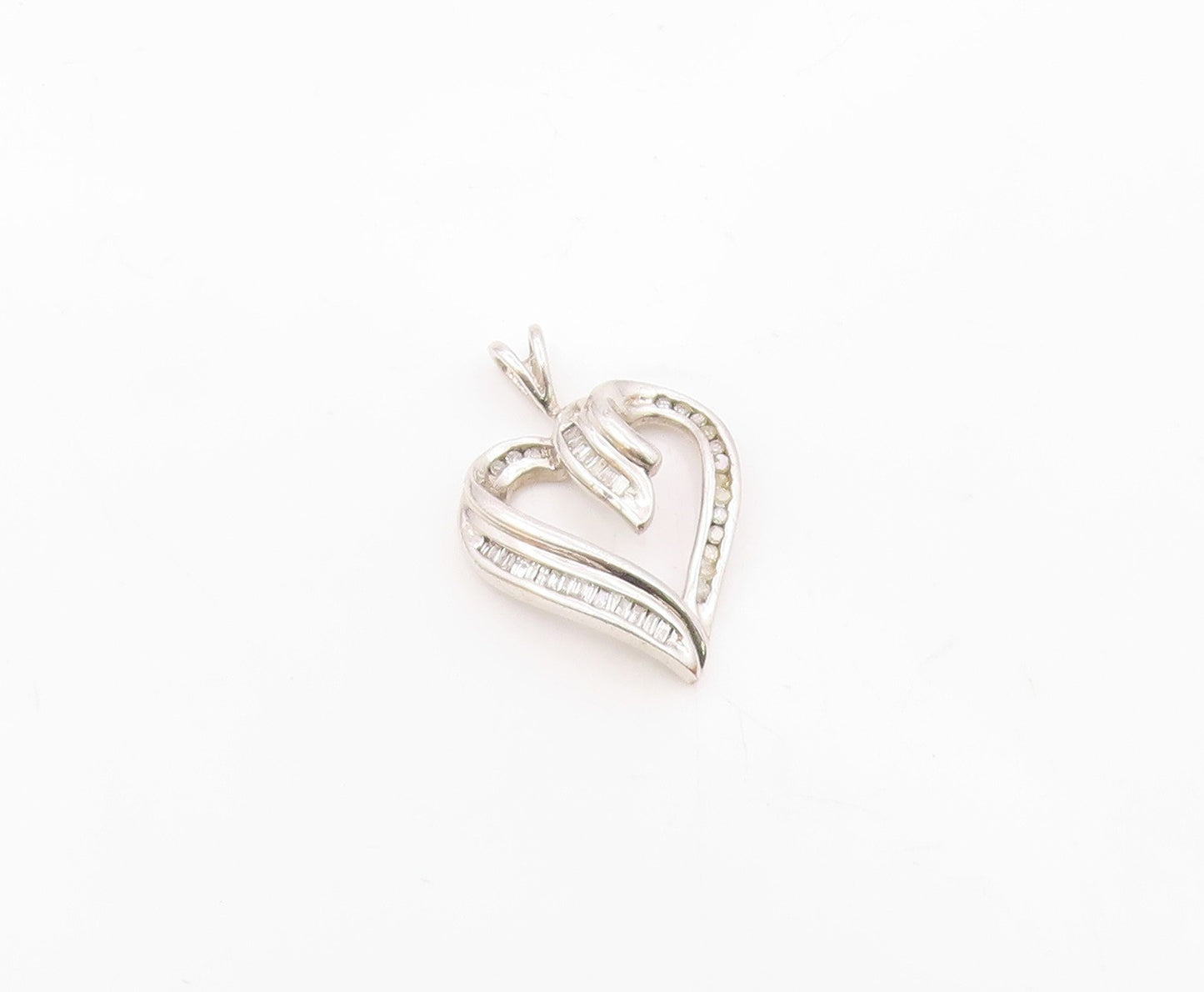 925 Sterling Silver  Vintage Genuine Diamonds Open Love Heart Pendant  PT17620