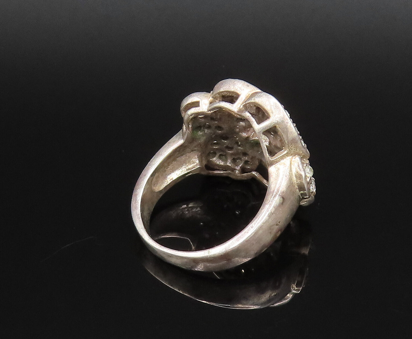 925 Sterling Silver  Vintage Six Sparkly Topaz Love Hearts Ring Sz 8  RG25805