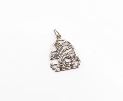 925 Sterling Silver Vintage Pendant New York Empire State Souvenir Charm PT24679