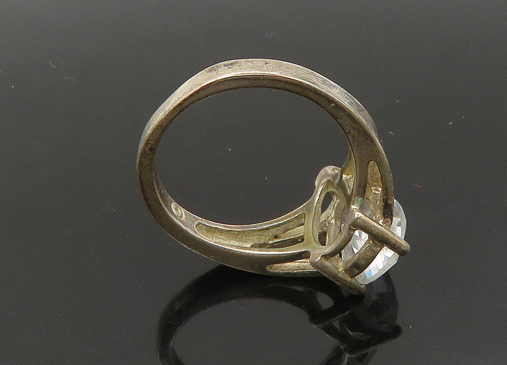 925 Silver  Vintage Tear Drop Cubic Zirconia Solitaire Ring Sz 7  RG22197