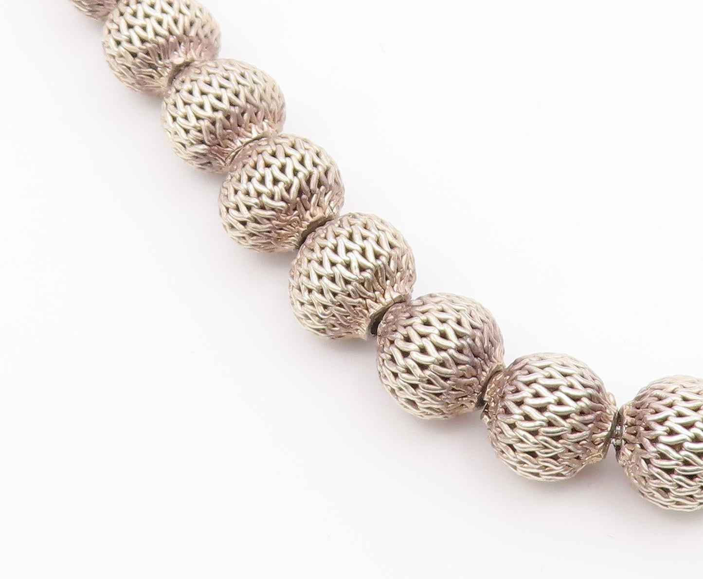 925 Sterling Silver  Vintage Round Wire Mesh Sphere Ball Necklace  NE3938