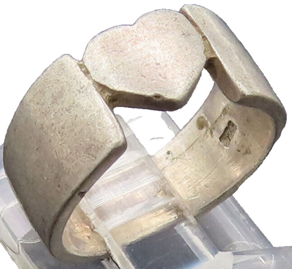 925 Sterling Silver  Vintage Minimalist Carved Love Heart Ring Sz 4.5  RG27445