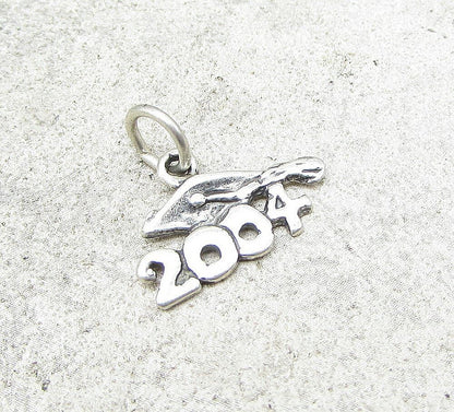 925 Sterling Silver 2004 Graduation Charm Pendant  PT1028