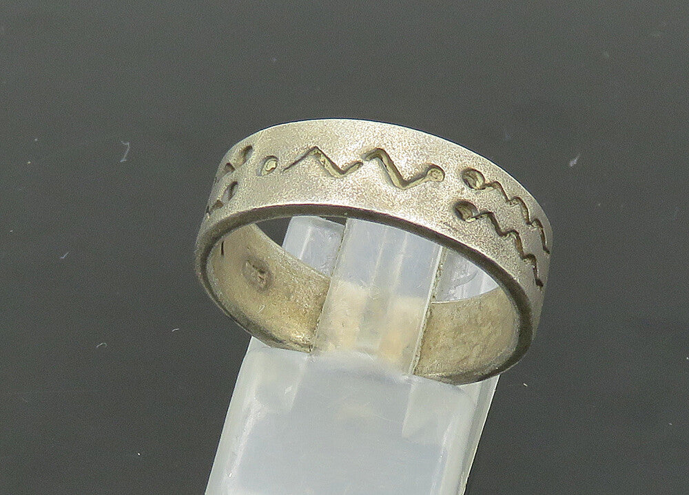 925 Sterling Silver  Vintage Etched Scribble Detail Band Ring Sz 9  RG21628