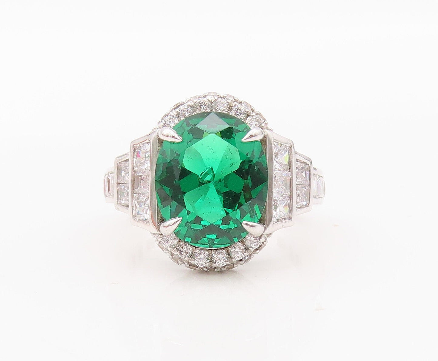 925 Sterling Silver Vintage Ring Designer Oval Green Halo White CZ  Sz 7 RG30005