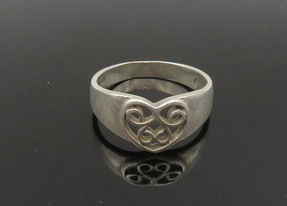 925 Sterling Silver  Vintage Shiny Swirl Love Heart Band Ring Sz 7  RG22921