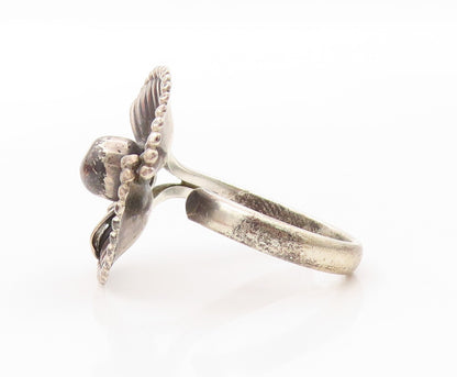 925 Sterling Silver Vintage Ring Dark Tone Cutout Grooved Flower  SZ 8  RG32007