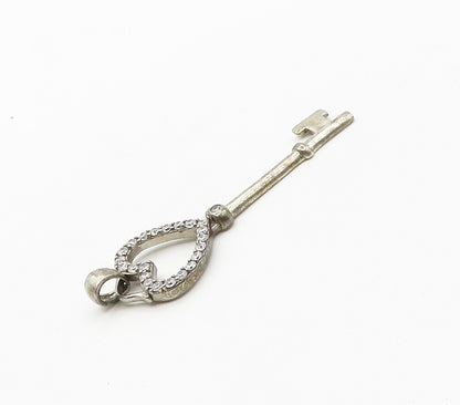 925 Sterling Silver Vintage White Topaz Open Love Heart Key Pendant PT12036