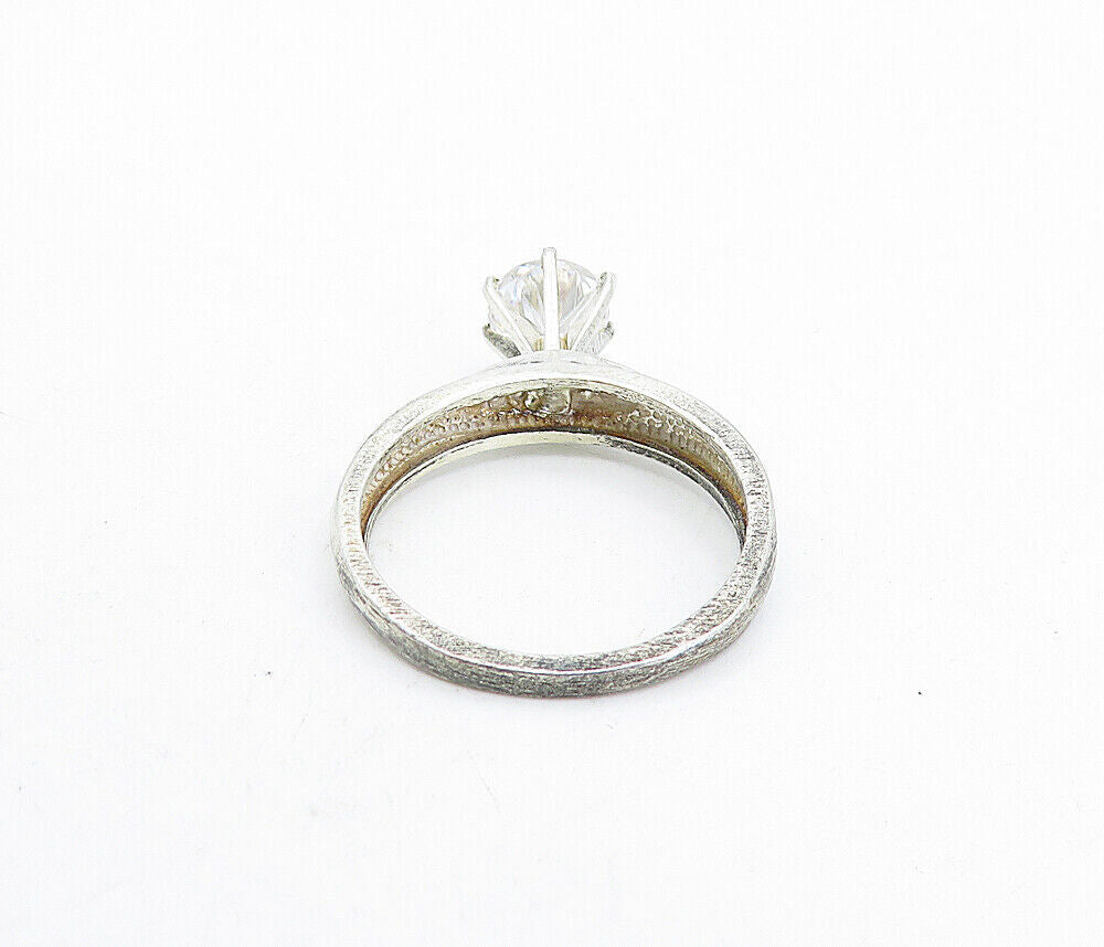 925 Sterling Silver  Vintage Cubic Zirconia Solitaire Ring Sz 6.5  RG4788