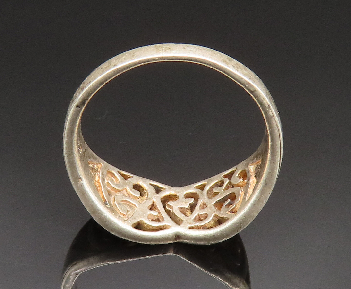 925 Sterling Silver  Vintage Open Love Heart Scroll Band Ring Sz 7.5  RG24549