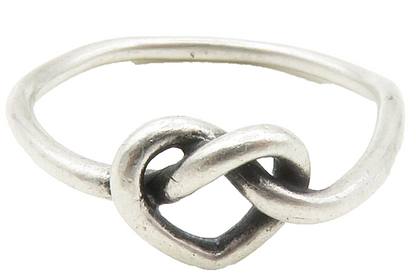 AVERY 925 Sterling Silver  Vintage Open Love Heart Knot Band Ring Sz 7 RG15282