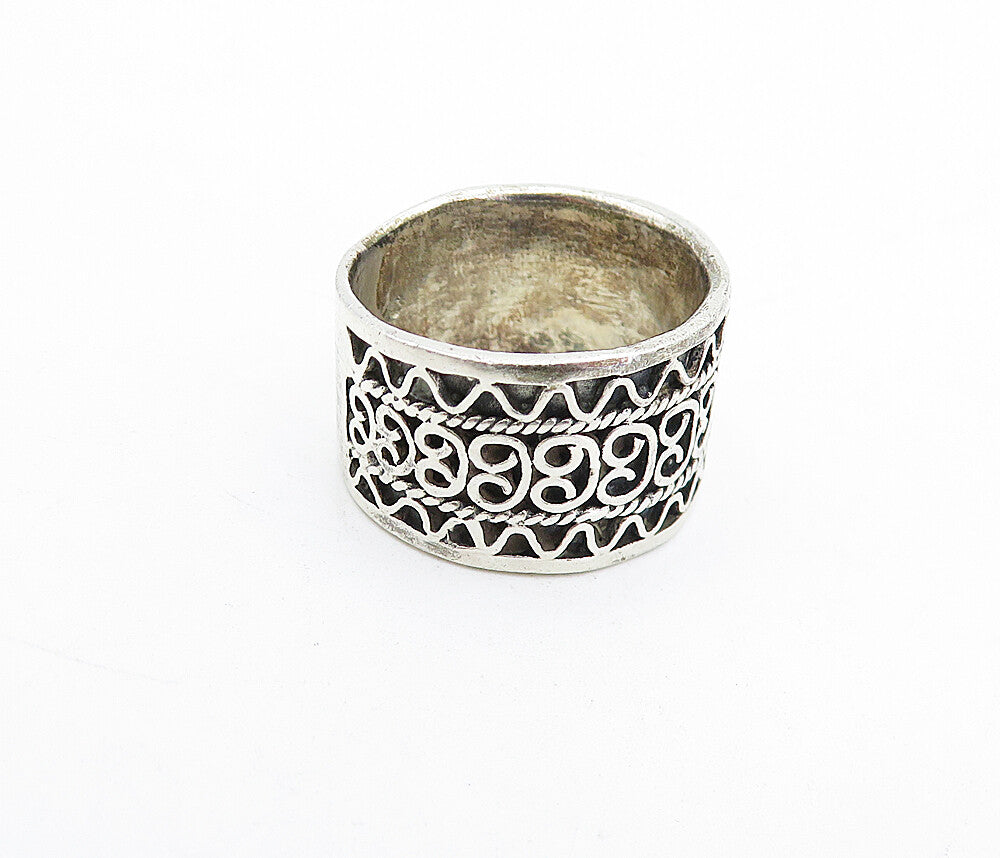 925 Sterling Silver  Vintage Oxidized Wavy Swirl Detail Band Ring Sz 6  RG5136