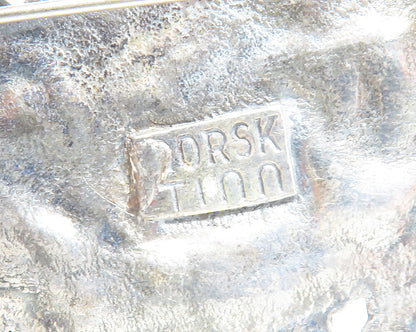 NORSK TINN 925 Silver  Vintage Dark Tone Man Riding Reindeer Brooch Pin BP5016