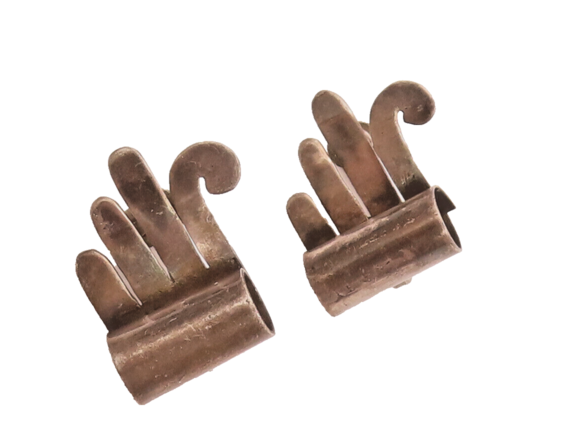 MEXICO 925 Sterling Silver Vintage Carved Hand Shaped Throne Earrings  EG12473