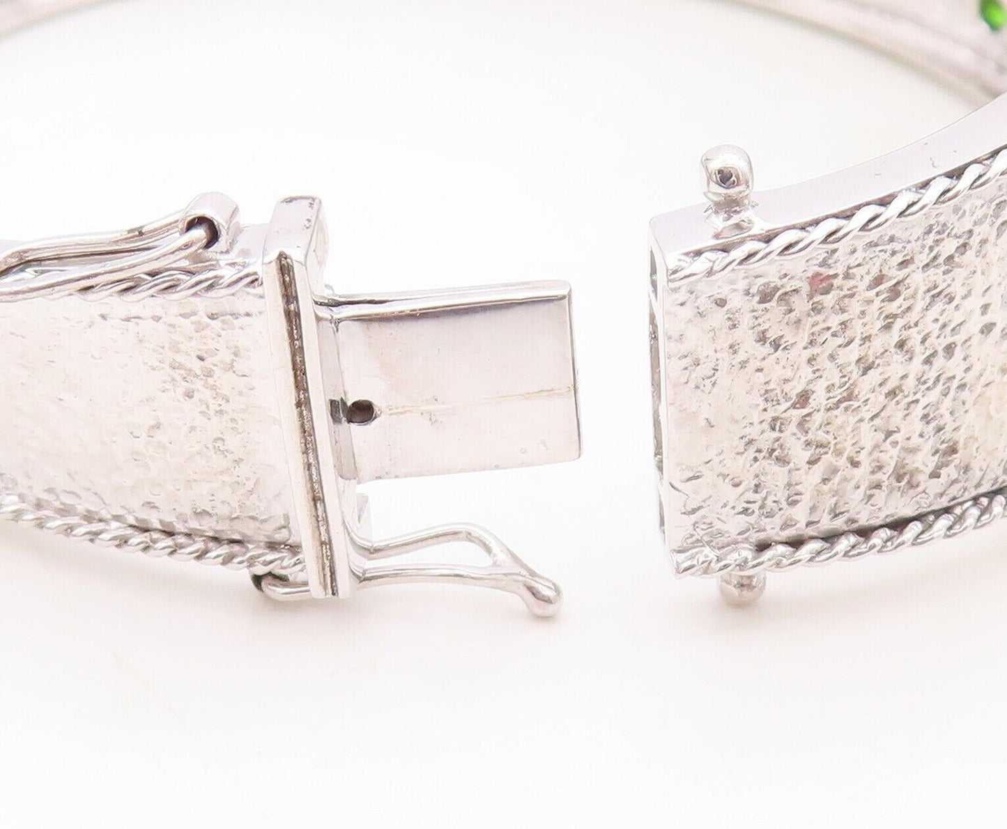 925 Sterling Silver Vintage Bracelet Solid Carved Rectangle Peridot  BT10721
