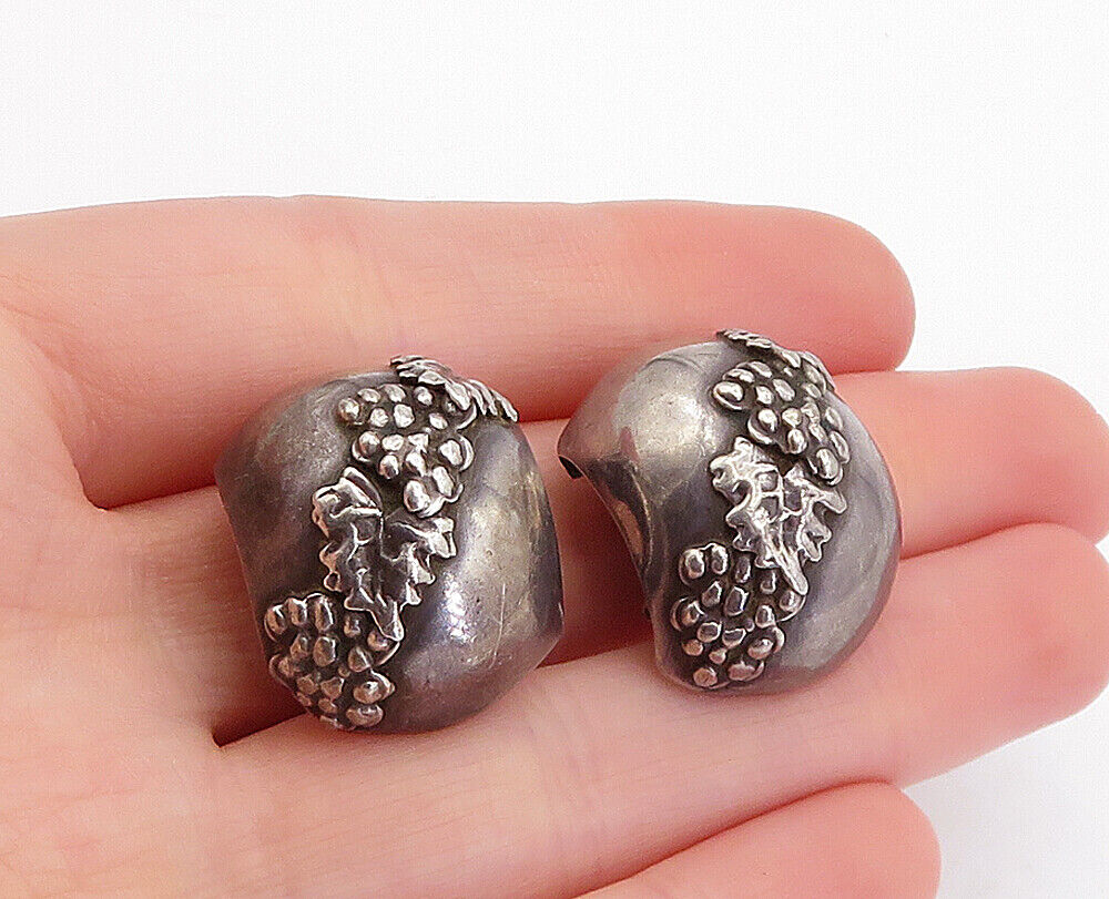 925 Sterling Silver  Vintage Oxidized Grape Vine Non Pierce Earrings  EG2344