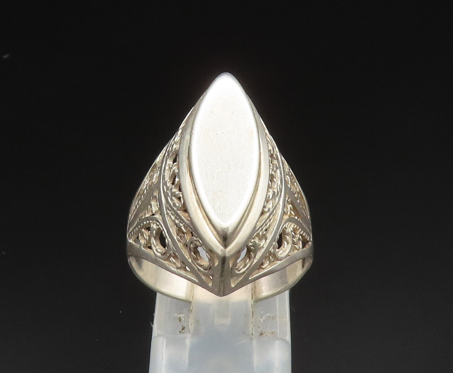 POLAND 925 Silver  Vintage Spiral Scroll Marquise Shaped Ring Sz 9  RG25029