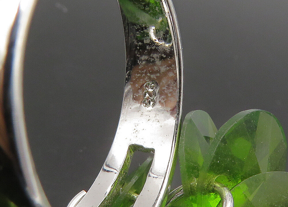 925 Sterling Silver  Vintage Peridot Cluster Shiny Cocktail Ring Sz 7  RG23516