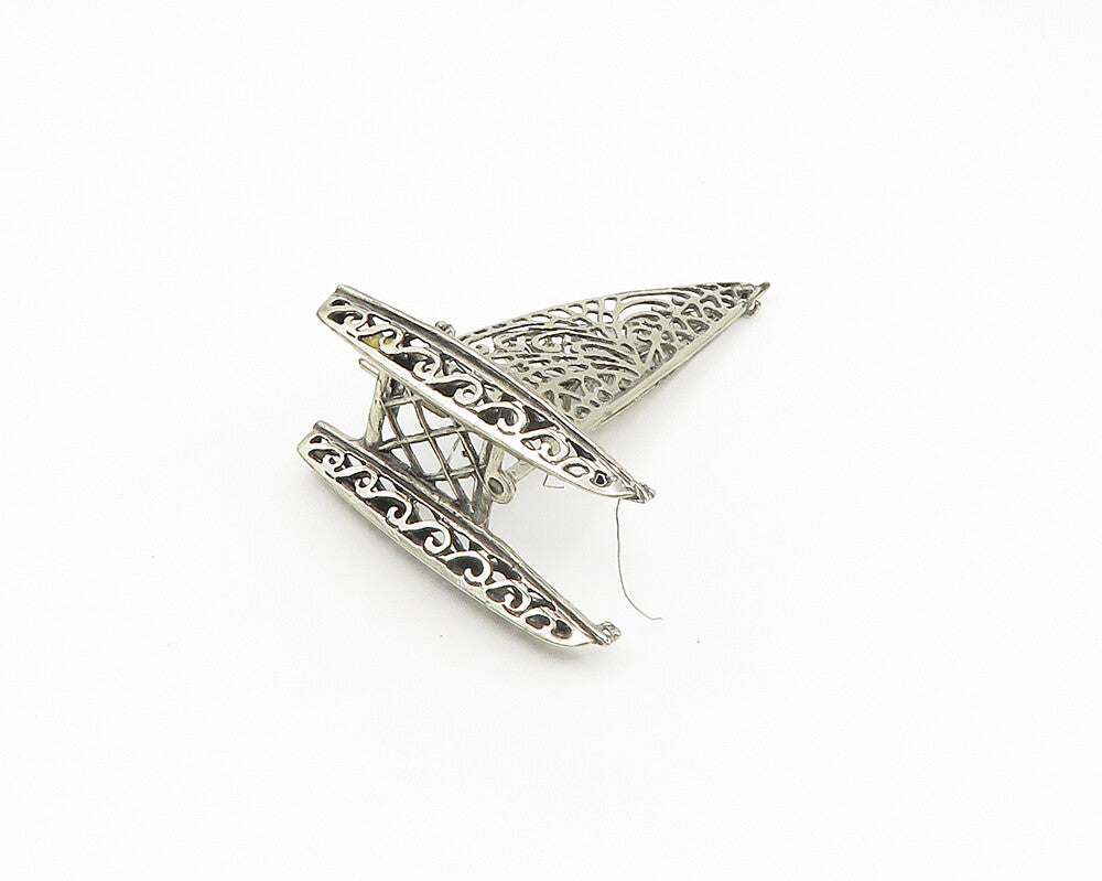 925 Sterling Silver  Vintage Swirl Cutout Sail Board Table Trinket  TR2575