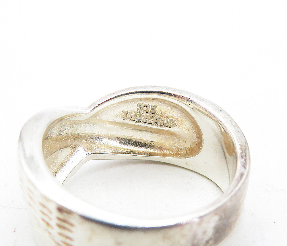 925 Sterling Silver  Vintage Shiny Etched Twist Design Band Ring Sz 8  RG5557