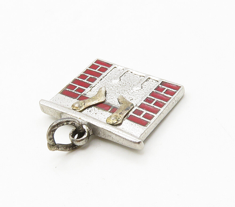 925 Sterling Silver   Vintage Stockings By The Fireplace XMas Pendant PT12750