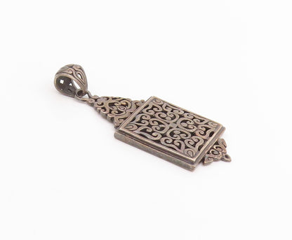 925 Sterling Silver Vintage Pendant Dark Tone Geometric Scrollwork Frame PT25188