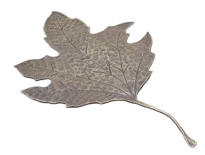 MANFREDI 925 Sterling Silver  Vintage Large Hammered Leaf Brooch Pin  BP9070