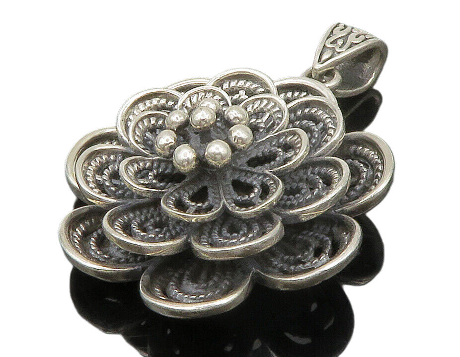 925 Sterling Silver  Vintage Flower Motif Twist Detail Shiny Pendant  PT10722