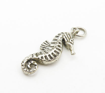925 Sterling Silver  Vintage Petite Seahorse Motif Animal Pendant  PT12001