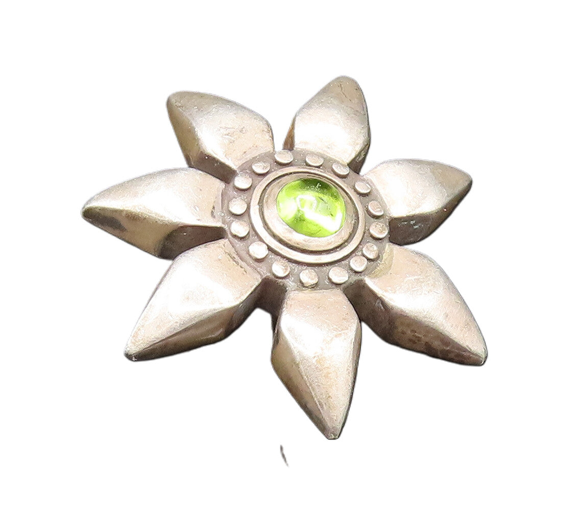 925 Sterling Silver  Vintage Cabochon Cut Peridot Flower Pin  TR3355