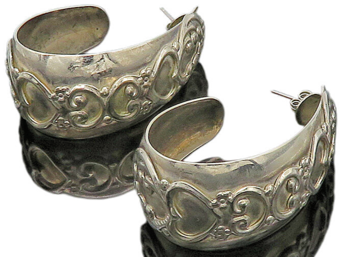 925 Sterling Silver  Vintage Shiny Love Heart Large J Hoop Earrings  EG11437