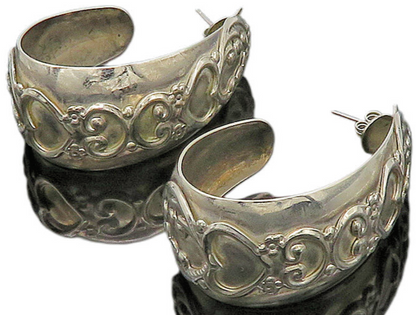 925 Sterling Silver  Vintage Shiny Love Heart Large J Hoop Earrings  EG11437