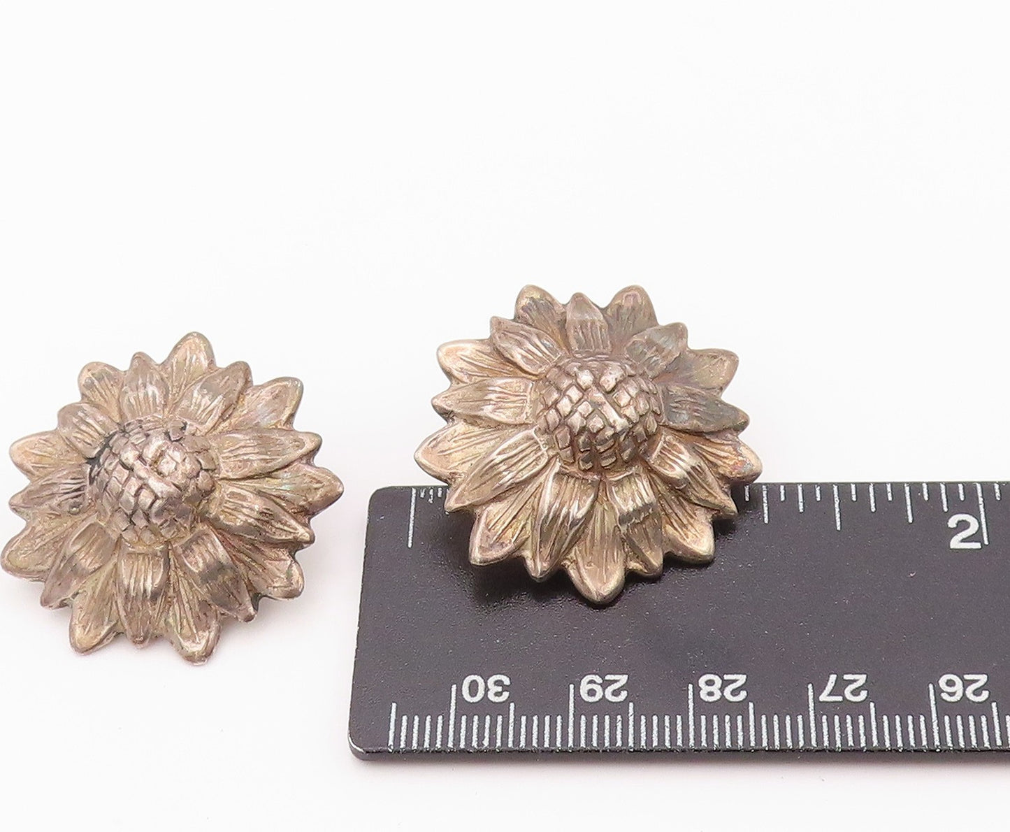 925 Sterling Silver Vintage Earrings Dark Tone Blooming Flower Cut  EG13512